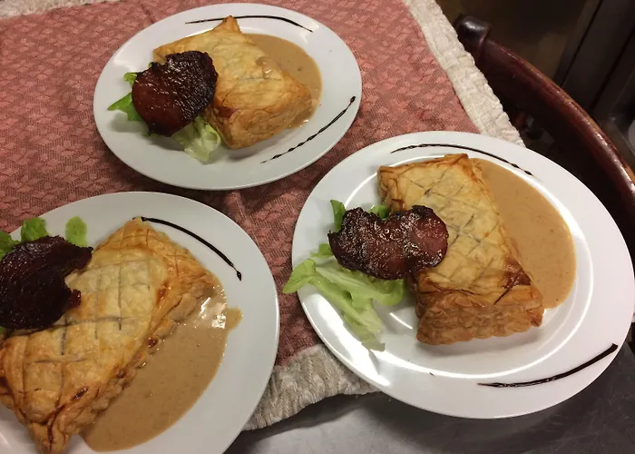 Aux Berges De Pareloup