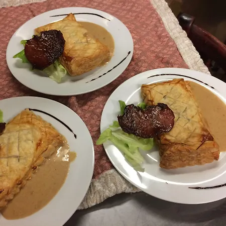 Aux Berges De Pareloup